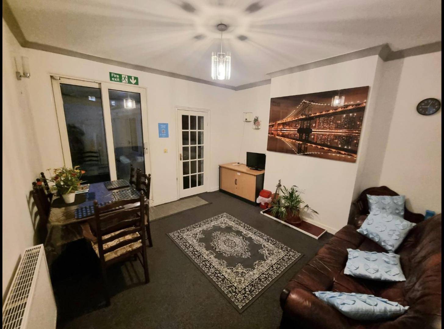 Plymouth Airbnb Extérieur photo